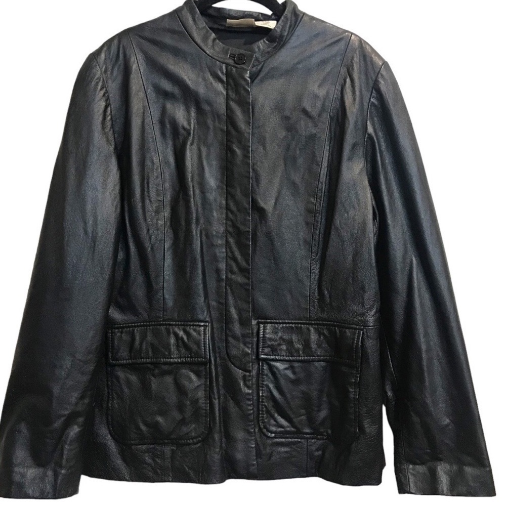Vintage Woman’s Black Leather Classic Jacket Mandarin Collar Newport News Large